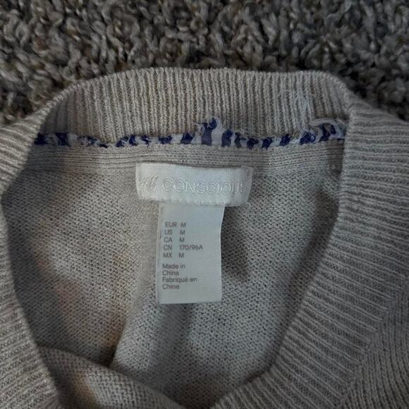 Cream Cable Knit Fall Sweater with Blue Pinstripe Detail - Picture 8 of 8